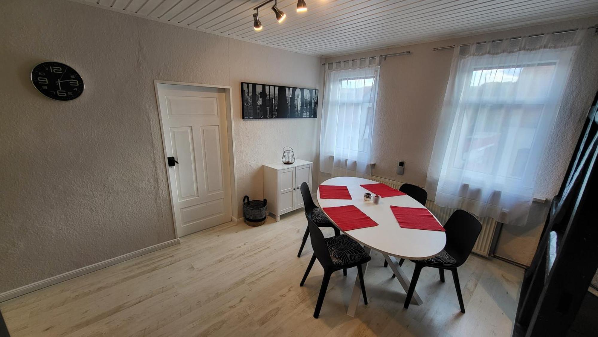 רודולשטאדט Apartments Am Saalebogen Mit Gartenterrasse, Grillkamin, Freie Parkplaetze מראה חיצוני תמונה