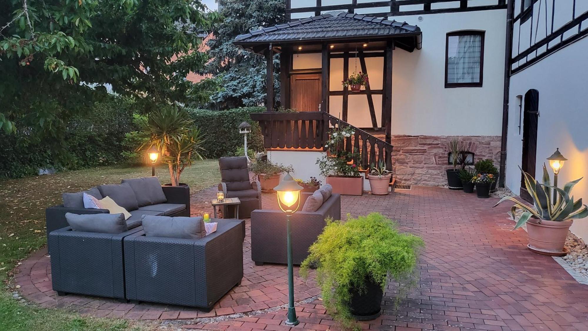 רודולשטאדט Apartments Am Saalebogen Mit Gartenterrasse, Grillkamin, Freie Parkplaetze מראה חיצוני תמונה